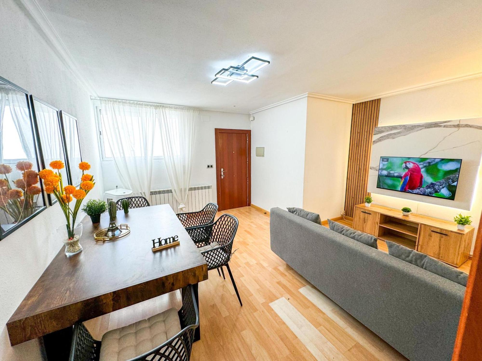 El Angel Del Pilar Turistea Apartment Zaragoza Exterior photo
